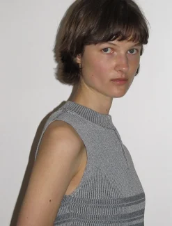 Hot No 1581/Courtney Kvinder Toppe