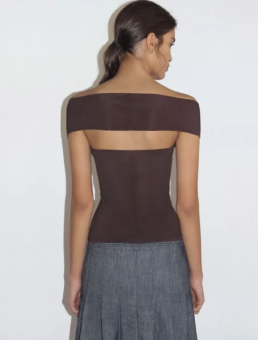 Clearance No 1963/Emy Kvinder Toppe