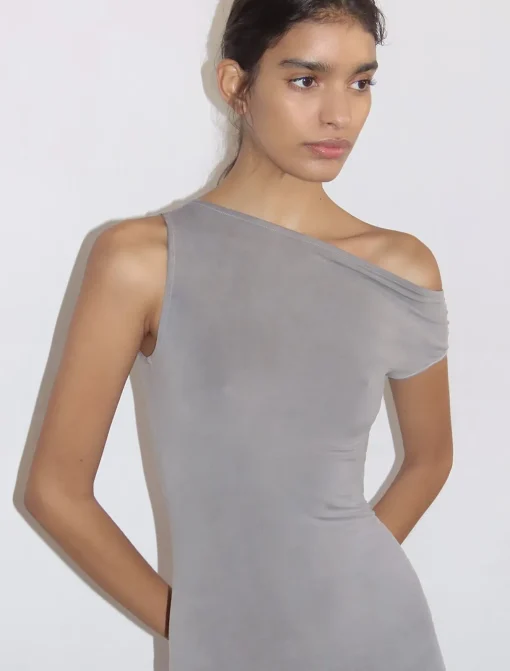 Sale No 1527/Yausi Kvinder Kjoler